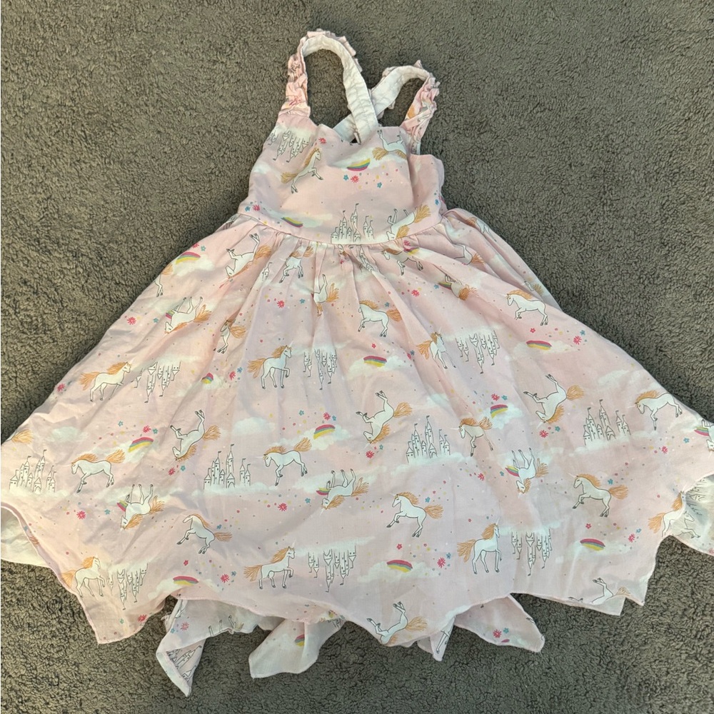 Isaac Mizrahi Girls Unicorn Handkerchief Hem Dress size 4 5 years